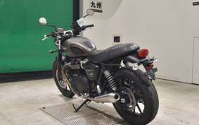 TRIUMPH STREET TWIN 2021