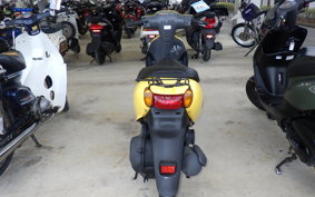 SUZUKI LET's 4 CA45A