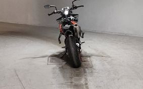 KTM 890 DUKE GP TU940