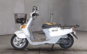 YAMAHA NEWS GEAR 4KN