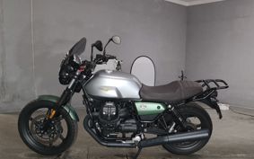 MOTO GUZZI MOTO GUZZI V7 STONE ..
