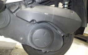 SUZUKI SKYWAVE 200 (Burgman 200)