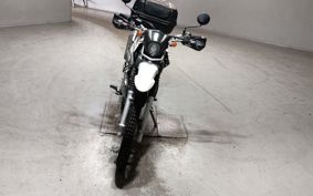 YAMAHA SEROW 250 DG17J
