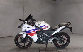 HONDA CBR125R JC50