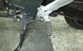 SUZUKI ｼﾞｸｻｰ250SF 2002 ED22B