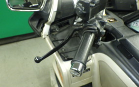 HONDA GL1500 GOLD WING SE 1997 SC22