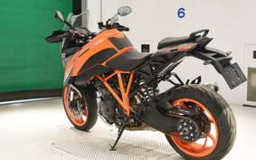 KTM 1290 SUPER DUKE GT 2022