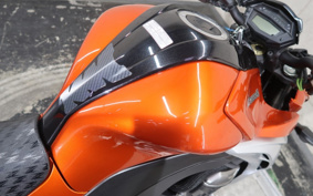 KAWASAKI Z1000 2015 ZRT00F