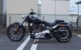 HARLEY FXBR 2026 YE9