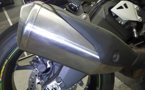 KAWASAKI ZX 10 NINJA R SE 2020 ZXT02E