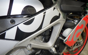 APRILIA TUONO V4 1100 2017