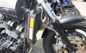 YAMAHA VMAX 1998