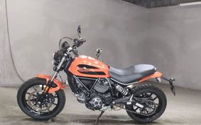 DUCATI SCRAMBLER SIXTY2 2016 KA00A