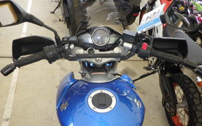 SUZUKI GSR250