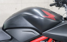 HONDA VTR 250 F MC33