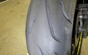 YAMAHA YZF-R1 2004