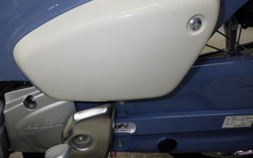 HONDA C50 SUPER CUB 2004 AA09