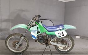 KAWASAKI KX125 KX125E