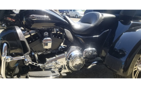 HARLEY FLHTCU 2014 MAL