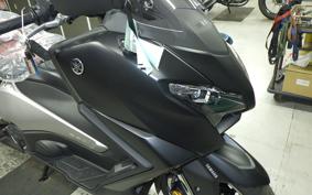 YAMAHA T-MAX 560 2026 SJ21J