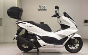 HONDA PCX125 2004 JK05
