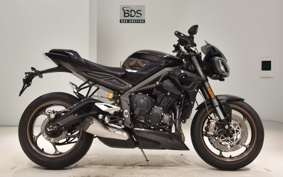 TRIUMPH STREET TRIPLE RS 2022