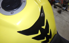 SUZUKI Vｽﾄﾛｰﾑ800DE 2025 EM1BA