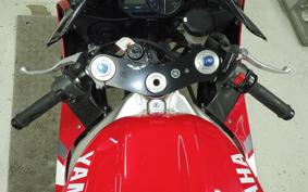 YAMAHA YZF-R1 2001