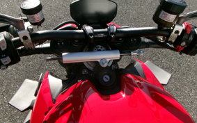 DUCATI  DUCATI  STREET  FIGHTER V2 2022 3F00