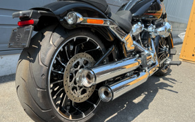 HARLEY FXBR 2024 YEZ