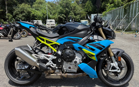 BMW S1000R 2026 0P31