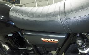 KAWASAKI 250TR 2026 BJ250F