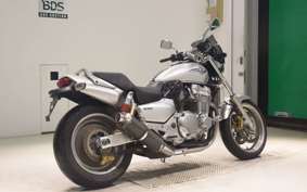 HONDA X4 LD 2002 SC38