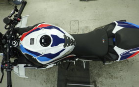 BMW M1000R 2023