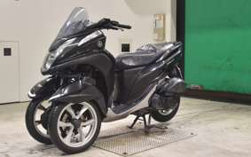 YAMAHA TRICITY 125 SE82J