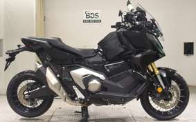 HONDA X-ADV 750 2015 RH10