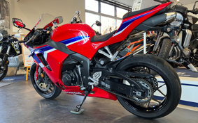 HONDA CBR600RR ABS 2024 PC40