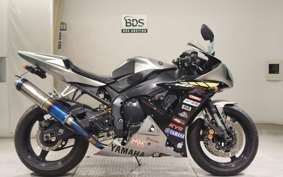 YAMAHA YZF-R1 2002