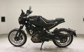 HUSQVARNA SVARTPILEN 401 2019