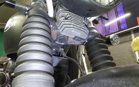 TRIUMPH STREET SCRAMBLER 2000