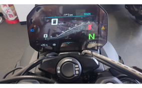 BMW M1000R 2025 0P51