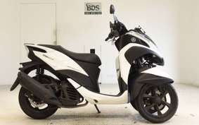 YAMAHA TRICITY 125