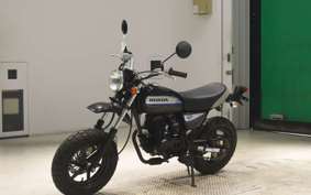 HONDA APE 50 2015 AC18