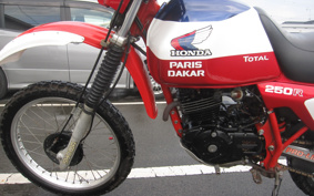 HONDA XL250R PARIS-DAKAR MD03