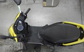 YAMAHA CYGNUS 125 XSR 2 1996 SE44J