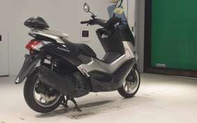 YAMAHA N-MAX