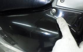 HONDA X4 1997 SC38