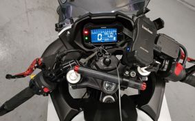 SUZUKI GSX250 R DN11A
