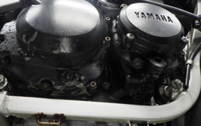 YAMAHA FZ400 R 1984 46X