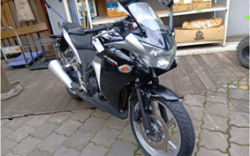 HONDA CBR250R MC41